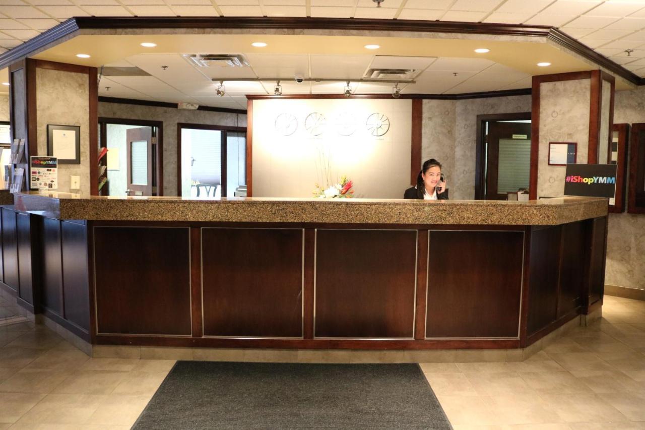 Nomad Hotel & Suites Fort Mcmurray Dış mekan fotoğraf